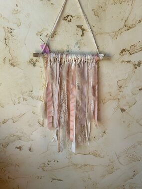 NWT Boho Wall Hanging Peach Ivory Lace Pearls Feathers Nursery Decor She Shed